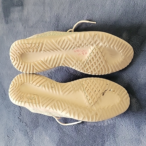 Adidas sneakers - Picture 3 of 6